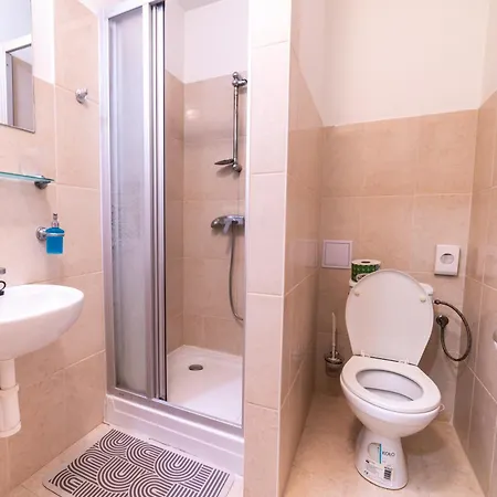 Motorest Lumik מוטל *