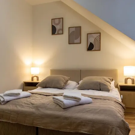 Motorest Lumik מוטל Slovenske Darmoty